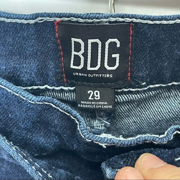 BDG Urban Outfitters High Rise Crop Kick Flare Belted Jeans Size 29 - Picture 8 of 10
